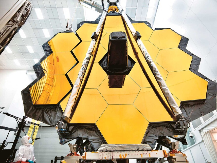 Διονύσης Σιμόπουλος: Οι εξωγήινοι μπορεί να έχουν έρθει και να μην τους πήραμε χαμπάρι