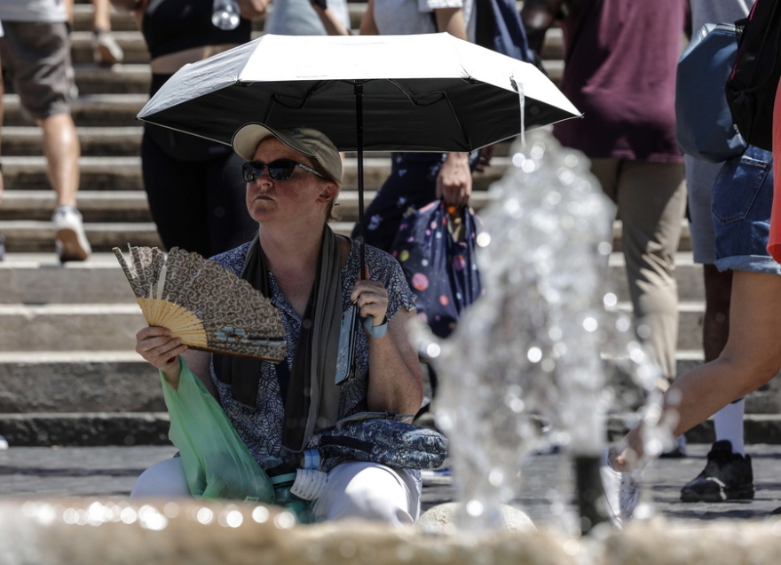 Βίντεο και φωτογραφίες: Η κλιματική αλλαγή χτυπά την Ευρώπη: Ξεράθηκαν τα δάση στη Σλοβενία, στο κόκκινο ξανά ο υδράργυρος