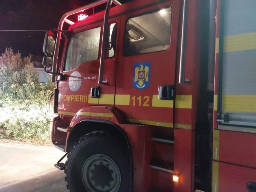 Φωτιά στην Πεντέλη: Πυροσβέστες από τη Ρουμανία στη μάχη της κατάσβεσης