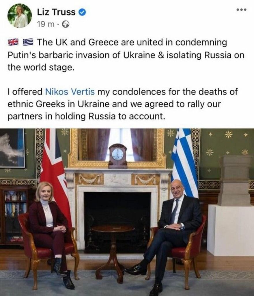 Βρετανία: Ο γιος Ινδών μεταναστών και η γυναίκα που μπέρδεψε τον Δένδια με τον... Βέρτη διεκδικούν την ηγεσία της χώρας