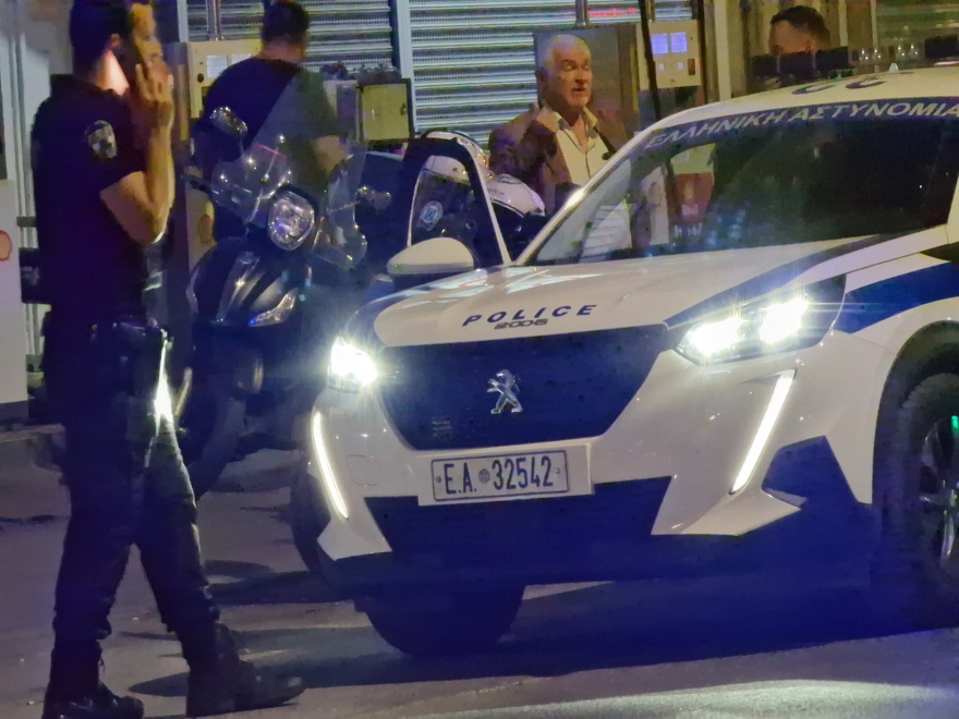 Θεσσαλονίκη: Ένοπλη ληστεία σε βενζινάδικο στο κέντρο της πόλης - Δείτε βίντεο και φωτογραφίες