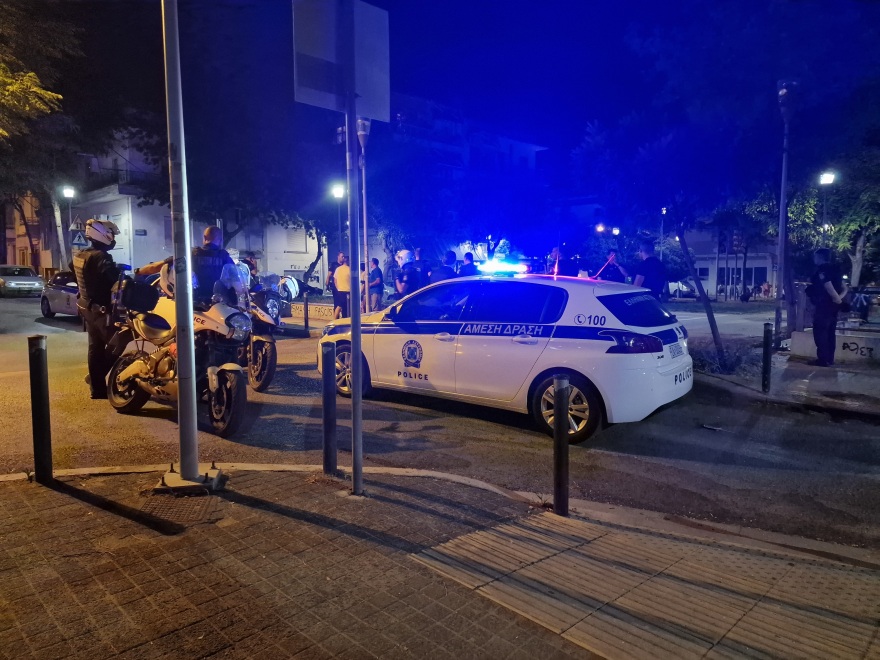 Άγρια συμπλοκή μεταξύ Ρομά και Αλβανών στη Θεσσαλονίκη - Δείτε βίντεο και φωτογραφίες