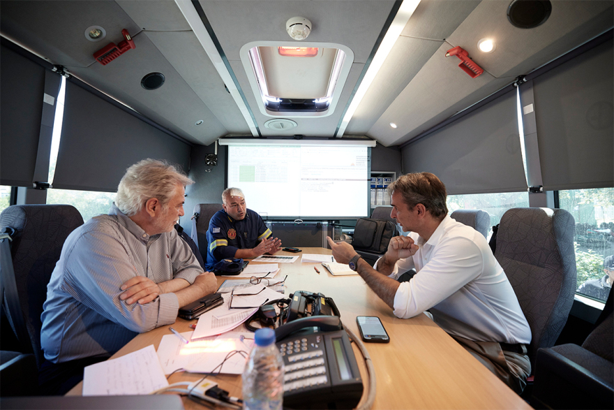 Μητσοτάκης από Πεντέλη: Το σημείο και η ώρα που ξεκίνησε η φωτιά γεννούν εύλογα ερωτήματα