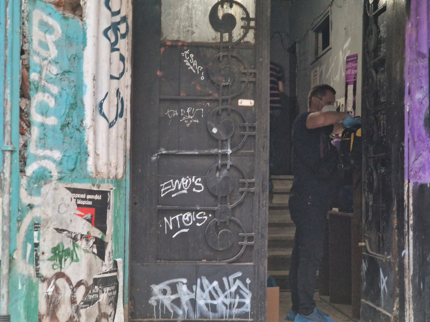 Θεσσαλονίκη: Αστυνομική επιχείρηση για την εκκένωση κατάληψης στην Εγνατία