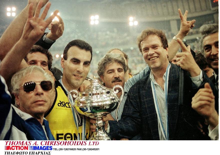 Νίκος Γκάλης: Έκλεισε τα 66 και η FIBA του ευχήθηκε με τις καλύτερες στιγμές του από το Eurobasket 1987 - Δείτε βίντεο 