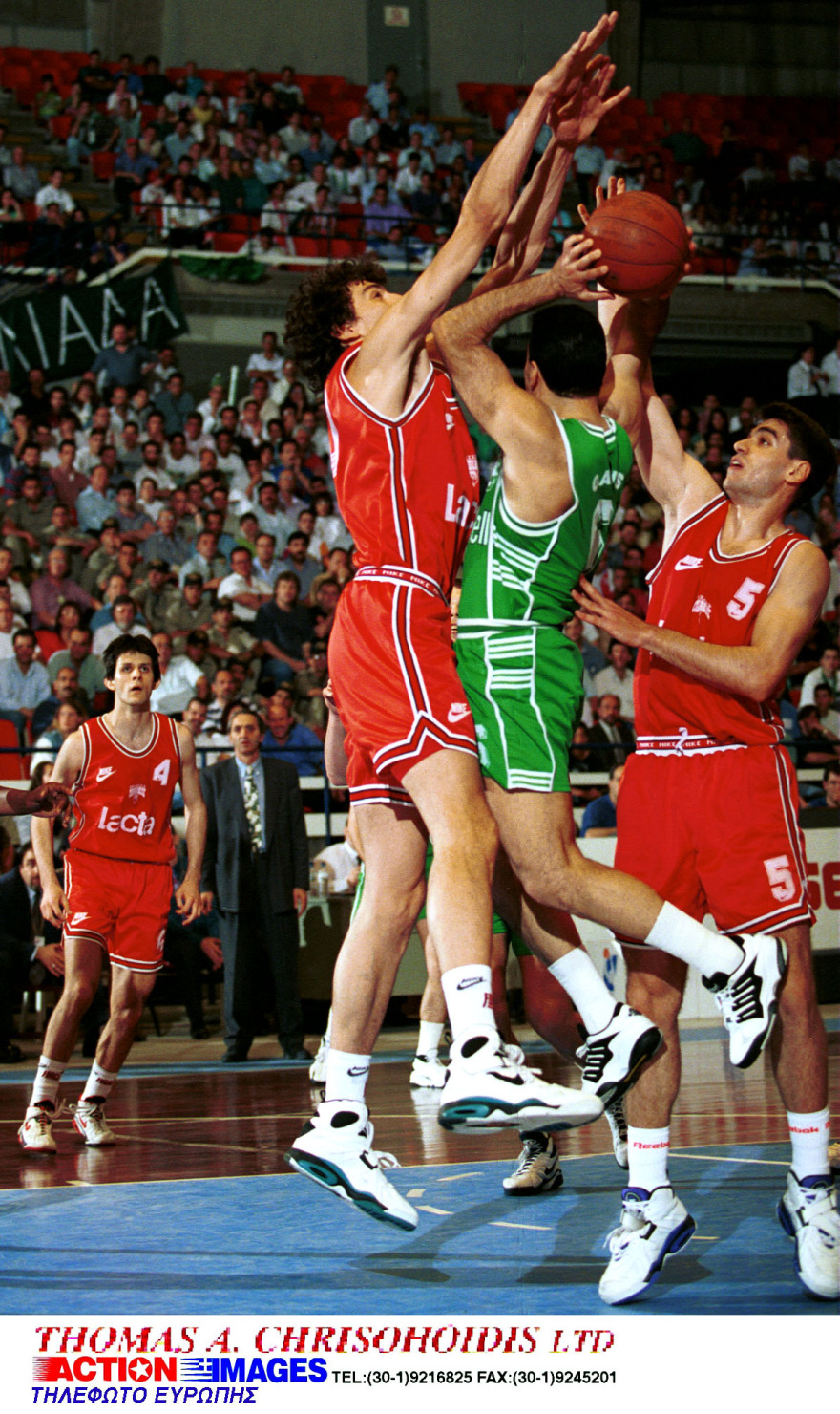 Νίκος Γκάλης: Έκλεισε τα 66 και η FIBA του ευχήθηκε με τις καλύτερες στιγμές του από το Eurobasket 1987 - Δείτε βίντεο 