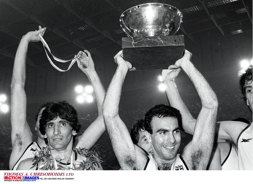 Νίκος Γκάλης: Έκλεισε τα 66 και η FIBA του ευχήθηκε με τις καλύτερες στιγμές του από το Eurobasket 1987 - Δείτε βίντεο 