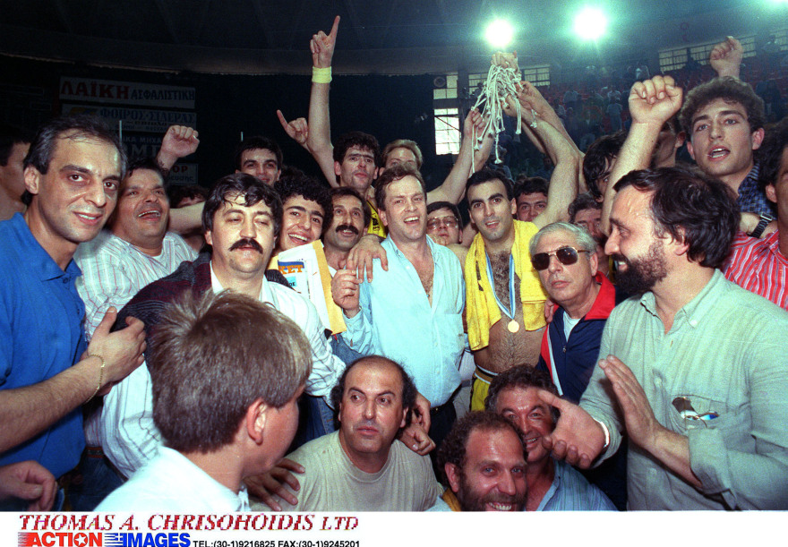 Νίκος Γκάλης: Έκλεισε τα 66 και η FIBA του ευχήθηκε με τις καλύτερες στιγμές του από το Eurobasket 1987 - Δείτε βίντεο 