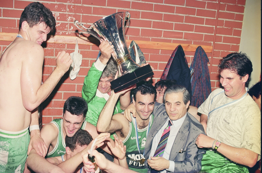 Νίκος Γκάλης: Έκλεισε τα 66 και η FIBA του ευχήθηκε με τις καλύτερες στιγμές του από το Eurobasket 1987 - Δείτε βίντεο 