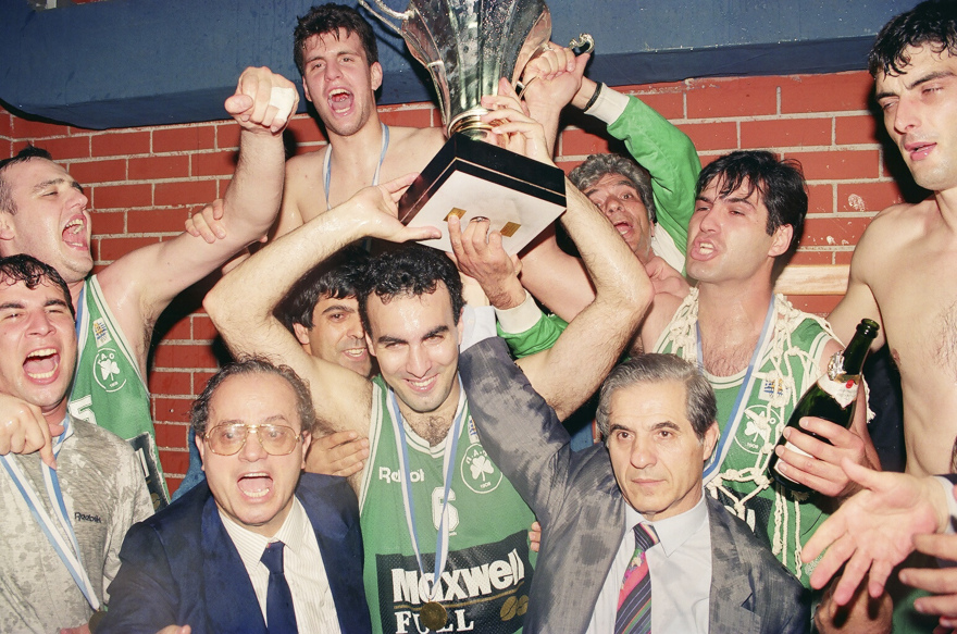 Νίκος Γκάλης: Έκλεισε τα 66 και η FIBA του ευχήθηκε με τις καλύτερες στιγμές του από το Eurobasket 1987 - Δείτε βίντεο 