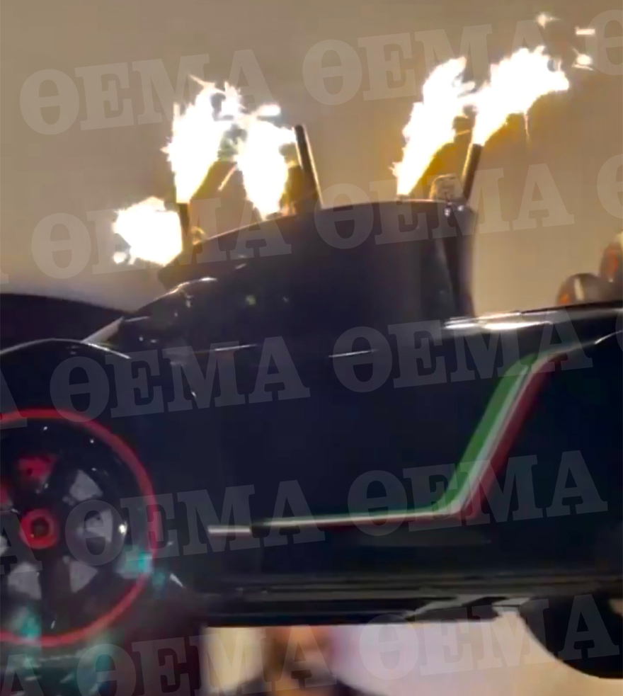 Μύκονος: Το «Billionaire» για λίγους, η Lamborghini με τις σαμπάνιες και το πάρτι με τα 2.000 άτομα στη Φτελιά