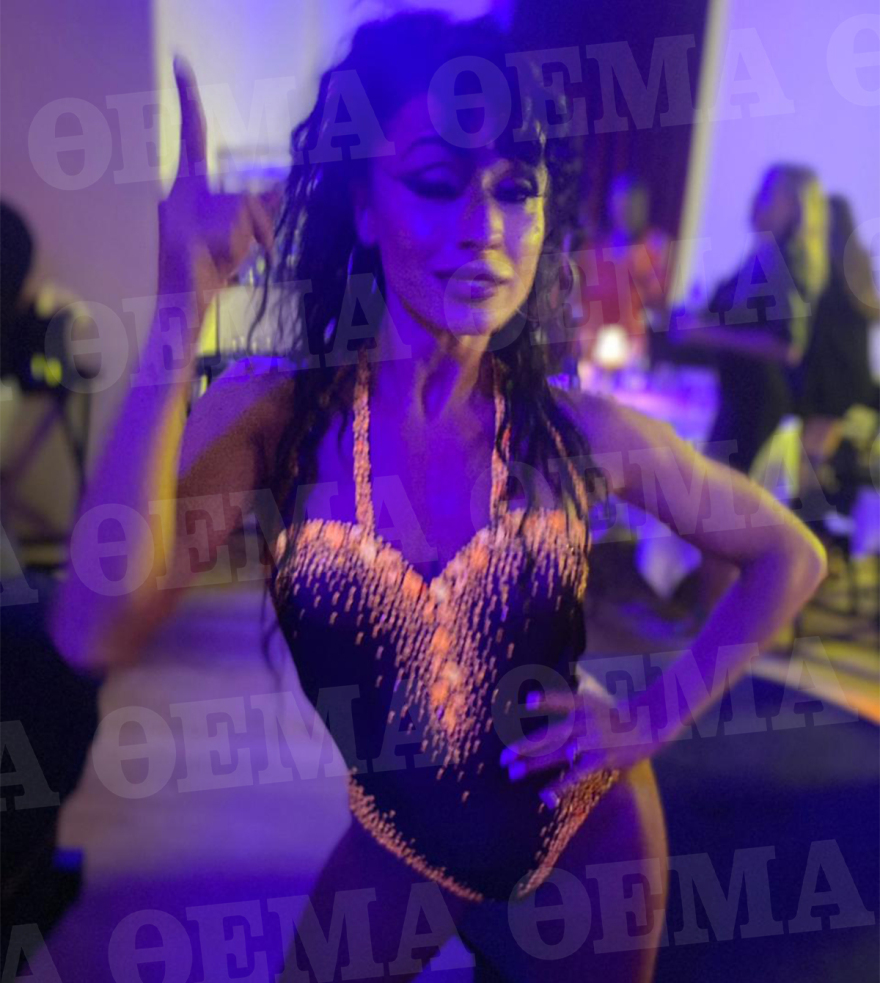 Μύκονος: Το «Billionaire» για λίγους, η Lamborghini με τις σαμπάνιες και το πάρτι με τα 2.000 άτομα στη Φτελιά