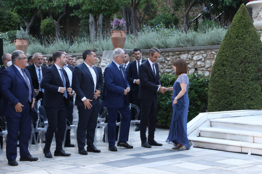 Δεξίωση για την 48η επέτειο αποκατάστασης της Δημοκρατίας: Όλα τα στιγμιότυπα που ξεχώρισαν