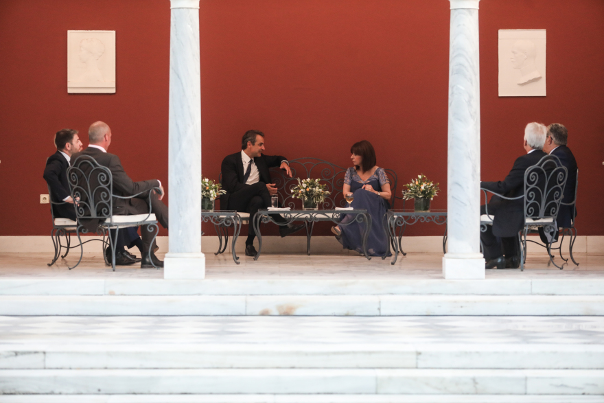 Κατερίνα Σακελλαροπούλου για την 48η επέτειο αποκατάστασης της Δημοκρατίας: Δεν υποχωρούμε στην τουρκική προκλητικότητα