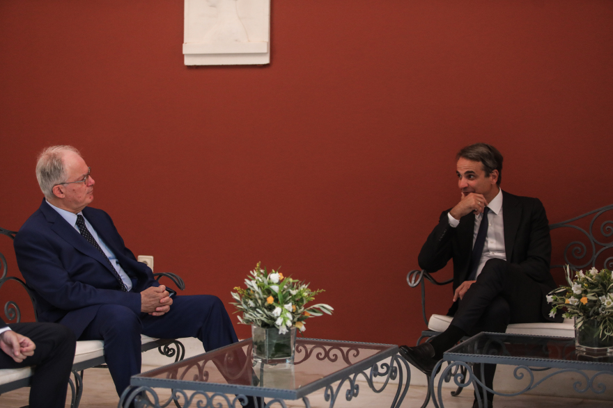 Δεξίωση για την 48η επέτειο αποκατάστασης της Δημοκρατίας: Όλα τα στιγμιότυπα που ξεχώρισαν