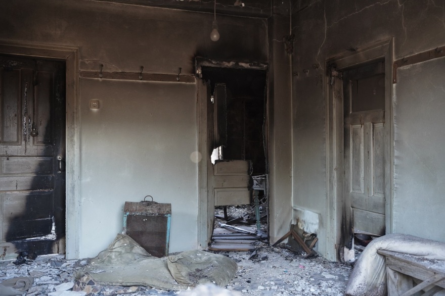 Φωτιά στη Λέσβο: Εκκενώνονται η Βρίσα και ο Σταυρός