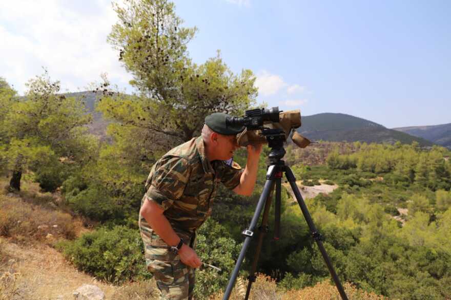 Ο Αρχηγός ΓΕΕΘΑ στα εποχούμενα περίπολα πυρασφάλειας και την 112 Πτέρυγα Μάχης - Φωτογραφίες