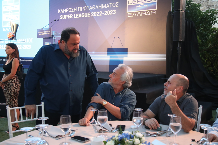 Super League: Ξένοι διαιτητές στα ντέρμπι και ΚΕΔ, προς επίλυση το θέμα του στοιχήματος