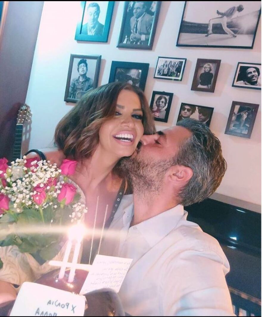 Νίνα Λοτσάρη: Έγινε 48 και το γιόρτασε με τις κόρες και τον σύντροφό της