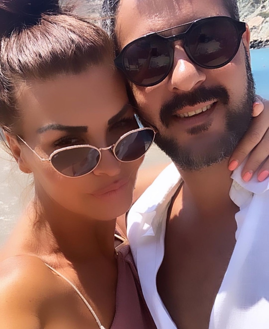 Νίνα Λοτσάρη: Έγινε 48 και το γιόρτασε με τις κόρες και τον σύντροφό της