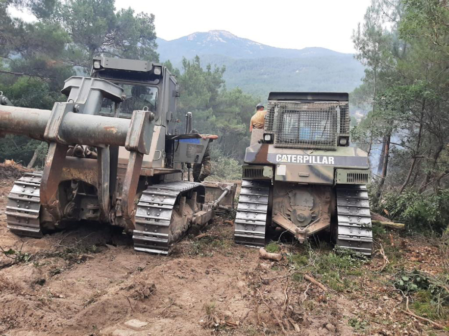 Φωτιά στη Δαδιά: Νέες αντιπυρικές ζώνες στο νοτιοδυτικό τμήμα του Εθνικού Πάρκου