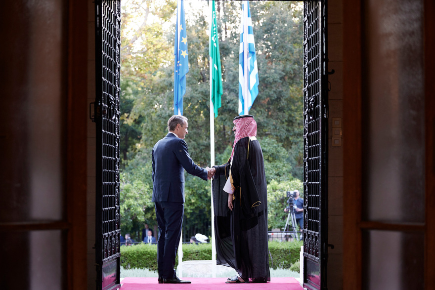 Πρίγκιπας Σαλμάν: Μπορούμε να παρέχουμε στην Ελλάδα φθηνότερη ενέργεια