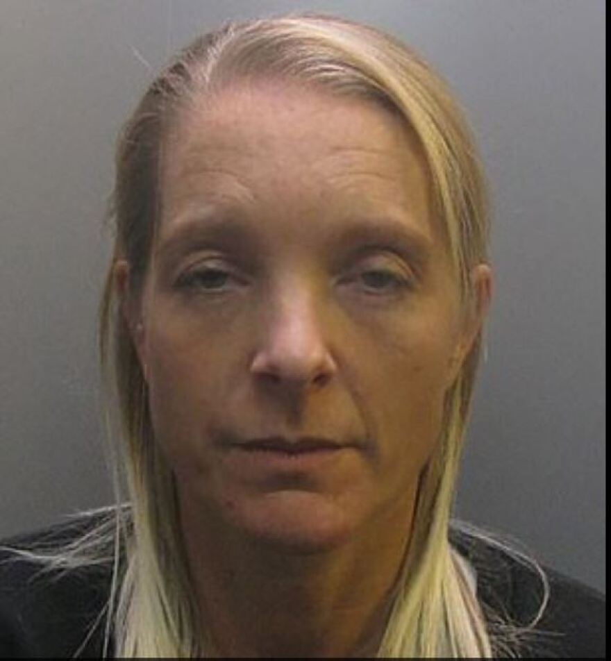 Κέρτις Γουόρεν: Η μυθιστορηματική ζωή του Βρετανού «Εσκομπάρ»