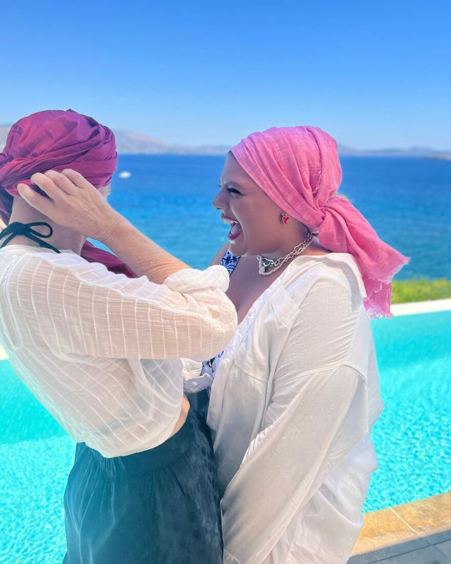 Δανάη Μπάρκα: Φωτογραφίζεται με την Ολυμπία Κρασαγάκη - «Είσαι σπουδαία»