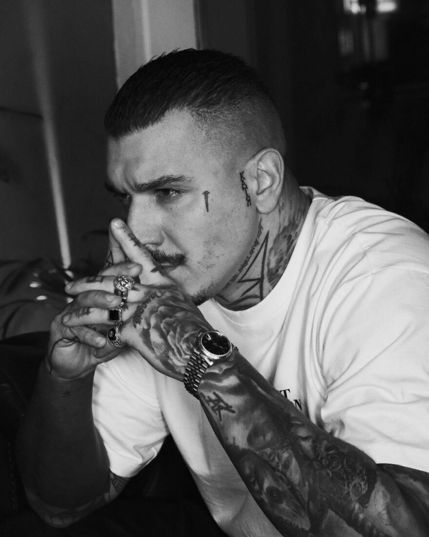 Κάτια Ταραμπανκό: Αφαιρεί τα τατουάζ της