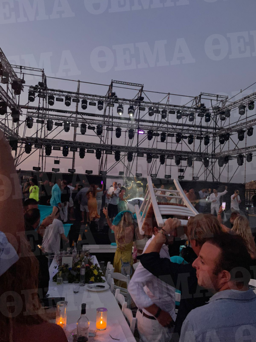 Μύκονος: 2.000 άτομα, celebrities και ξένοι κροίσοι στο μεγάλο πάρτι στην Ψαρού - Βίντεο και φωτογραφίες