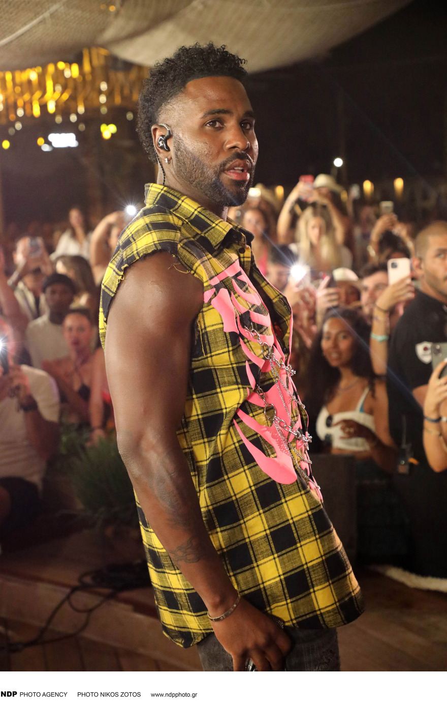 Τζέισον Ντερούλο: Φωτογραφίες από την επιτυχημένη συναυλία του στη Μύκονο