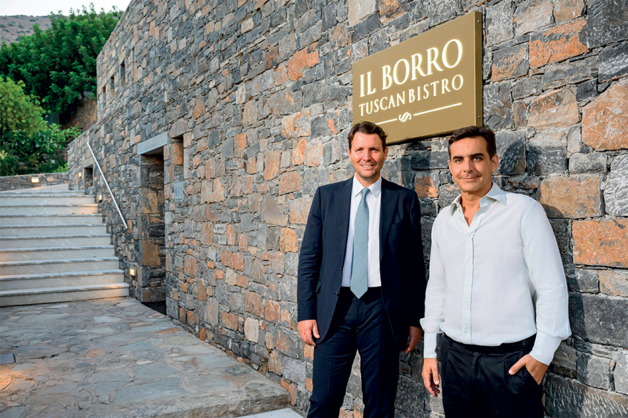 Φεραγκάμο - Κοκοτοί: Γκουρμέ μπίζνες στην Ελούντα