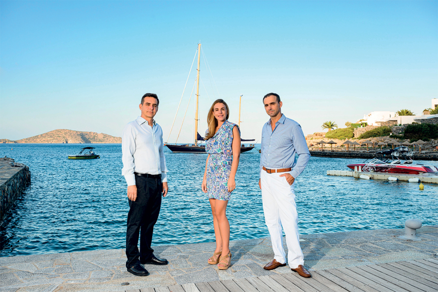 Φεραγκάμο - Κοκοτοί: Γκουρμέ μπίζνες στην Ελούντα