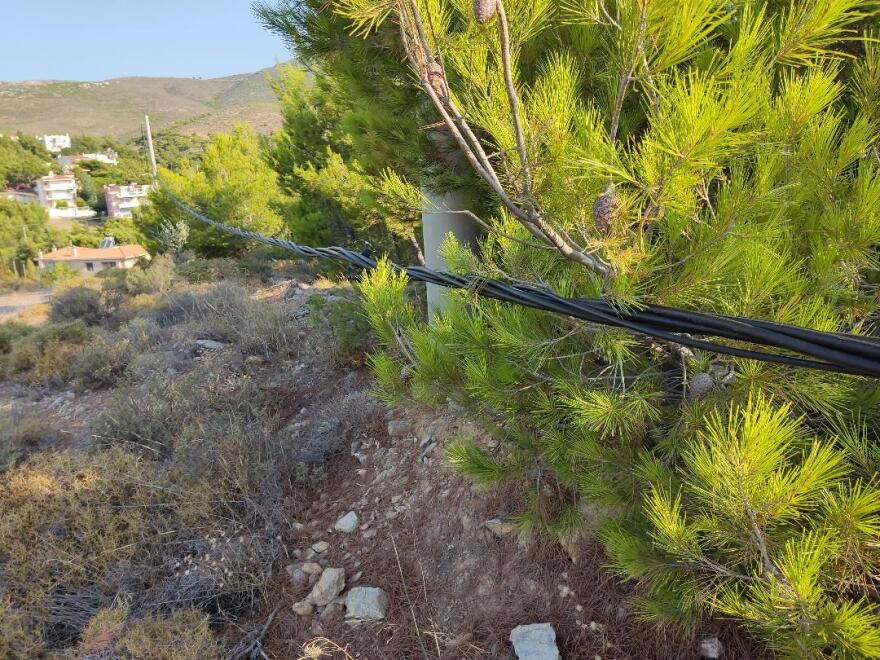 Επικίνδυνα καλώδια για πυρκαγιά στο Νταού Πεντέλης