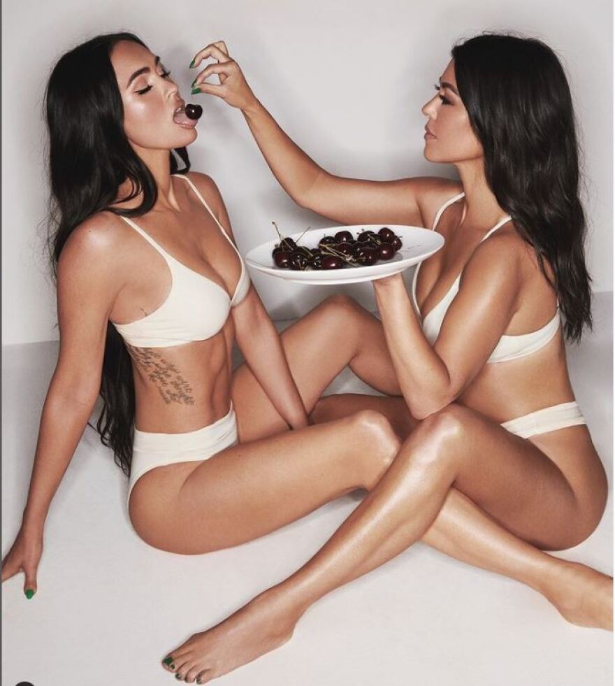 Η Μέγκαν Φοξ αναρωτιέται: «Μήπως να κάνουμε OnlyFans με την Κόρτνεϊ Καρντάσιαν»;