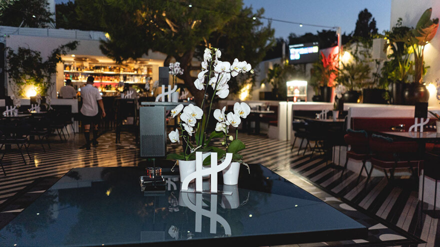 Η HUBLOT αποκαλύπτει το νέο Hublot Classic Fusion Chronograph Mykonos Boutique - limited edition