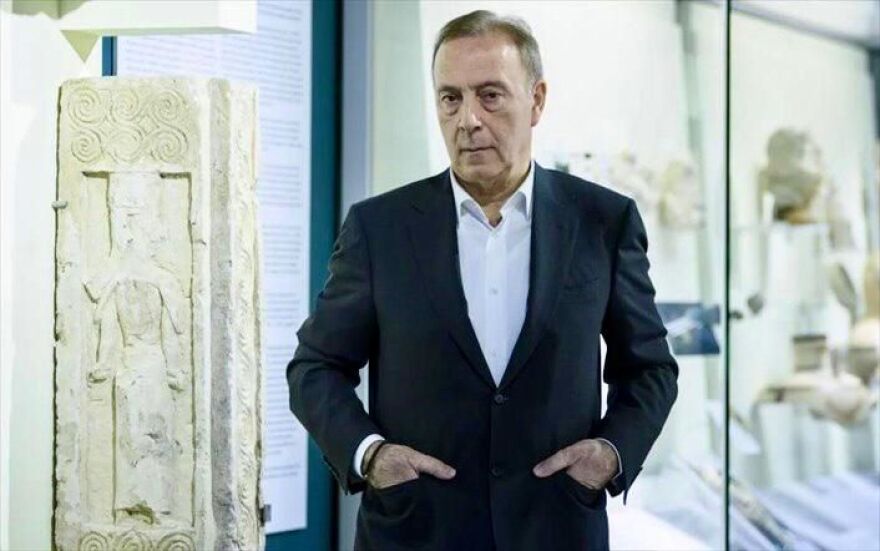 Γλυπτά του Παρθενώνα: «Παγκόσμιο αίτημα η επανένωσή τους» λέει ο διευθυντής του Μουσείου Ακρόπολης