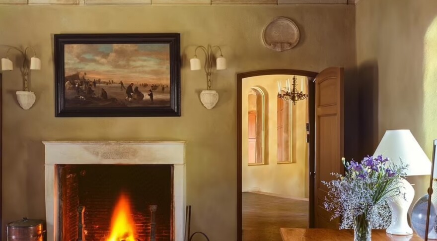 Ο Μπραντ Πιτ αγόρασε βίλα του 1918 αξίας 40 εκατ. δολαρίων