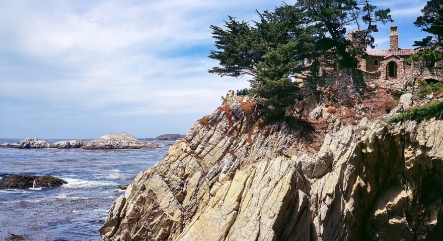 Ο Μπραντ Πιτ αγόρασε βίλα του 1918 αξίας 40 εκατ. δολαρίων