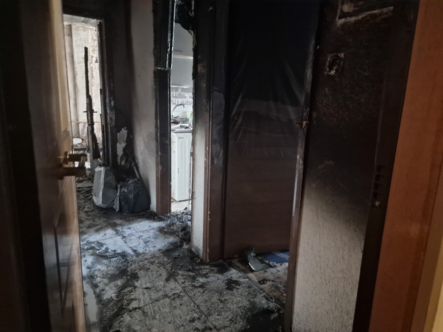 Θεσσαλονίκη: Στο νοσοκομείο γιαγιά και εγγονός μετά την πυρκαγιά στο διαμέρισμα