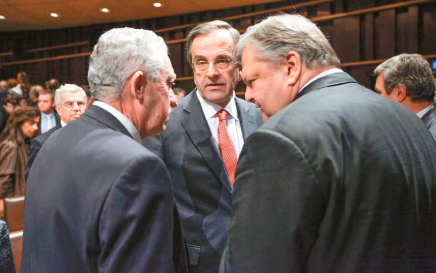 Μαρτυρίες Βενιζέλου: 6+1 ιστορίες από τις σκοτεινές μέρες των μνημονίων  