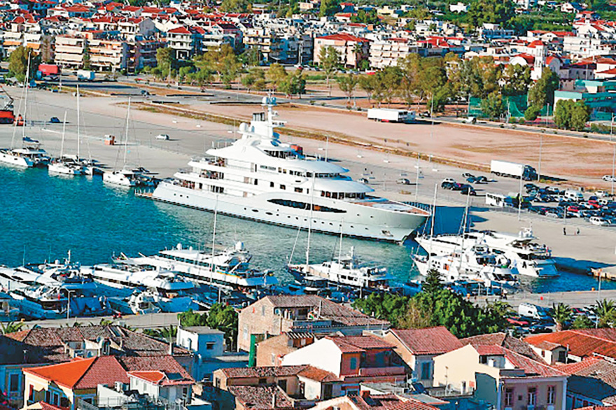 Οι billionaires ψηφίζουν Ελλάδα και αρμενίζουν με τις θαλαμηγούς τους 