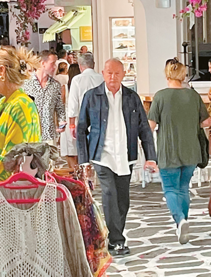 Οι billionaires ψηφίζουν Ελλάδα και αρμενίζουν με τις θαλαμηγούς τους 