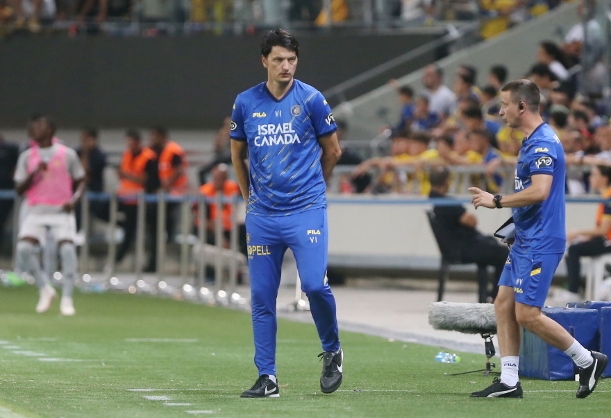 Conference League, Μακάμπι Τελ Αβίβ - Άρης 2-0: Πάλευε μόνος του ο Κουέστα