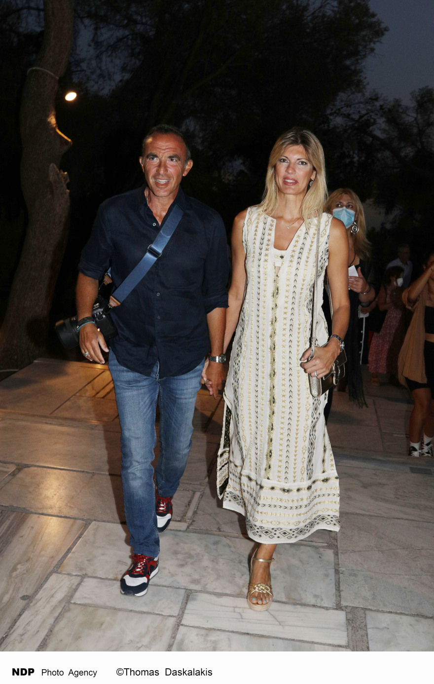 Νίκος Αλιάγας: Στο Ηρώδειο με τη σύζυγό του