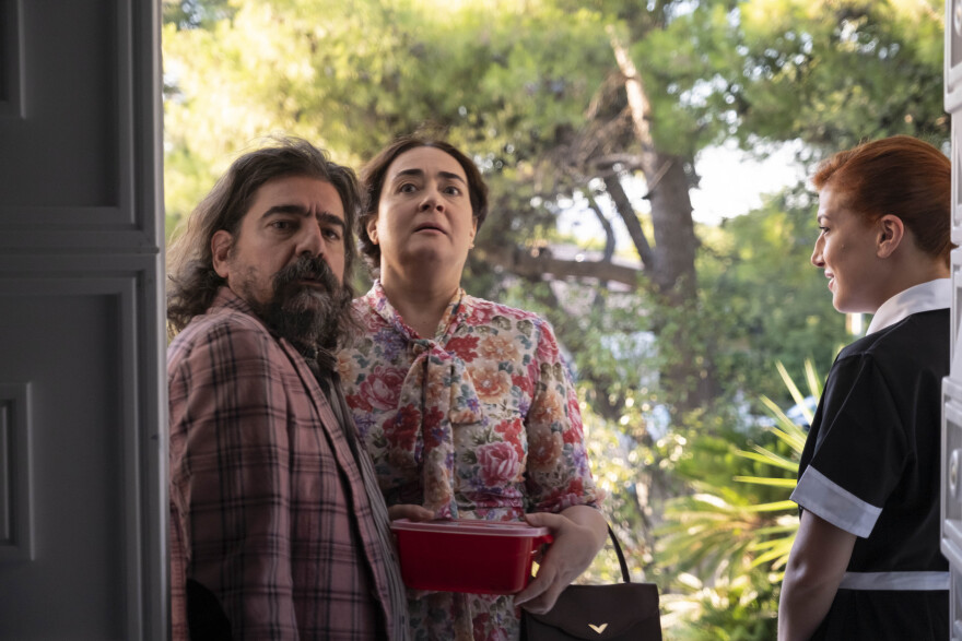 Ποιος Παπαδόπουλος: Ξεκίνησαν τα γυρίσματα της νέας κωμικής σειράς