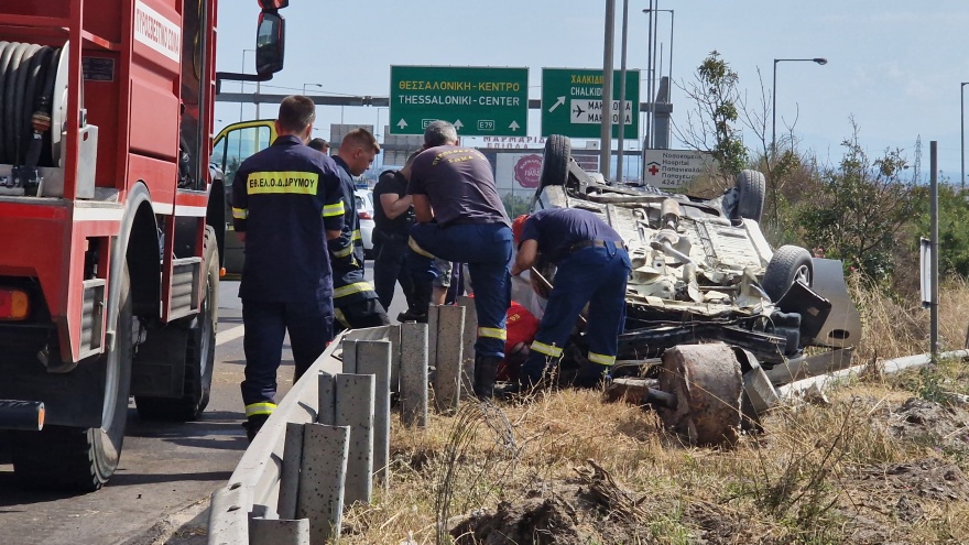  Θεσσαλονίκη: Σοβαρό τροχαίο στην Εγνατία Οδό – Στο νοσοκομείο ζευγάρι ηλικιωμένων