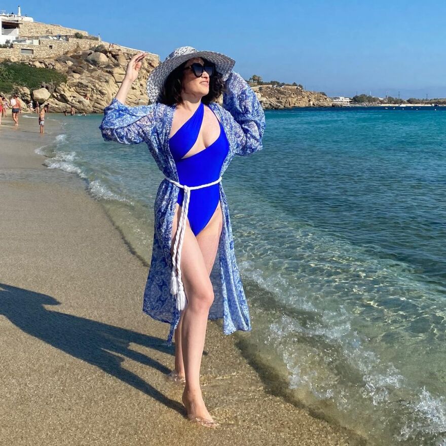 Ιωάννα Παλιοσπύρου: Το μήνυμα που έλαβε μετά τις φωτογραφίες της από την παραλία