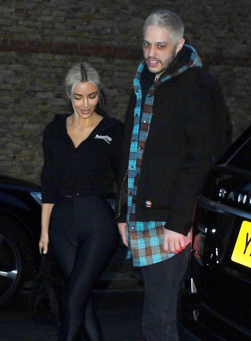 Κιμ Καρντάσιαν: Oι θαυμαστές της... πανηγυρίζουν που χώρισε με τον Πιτ Ντέιβιντσον