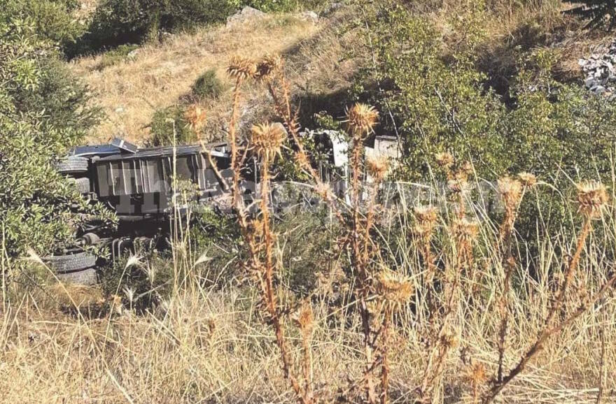 Βόλος: Θανατηφόρο τροχαίο με θύμα 58χρονο οδηγό (φωτογραφίες)